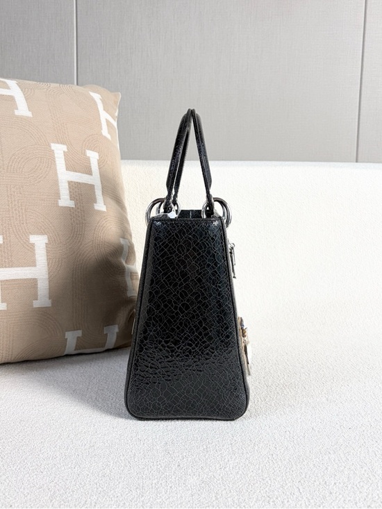 Dior | Lady Dior Five Swan Black Patent | Excellent Condition |Top Handle - Picture 8 of 9